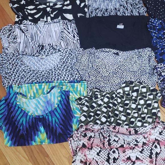 (16) Worthington Size Medium Dress Tops - Picture 3 of 5